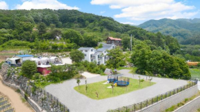 Hongcheon D-day pension&camping